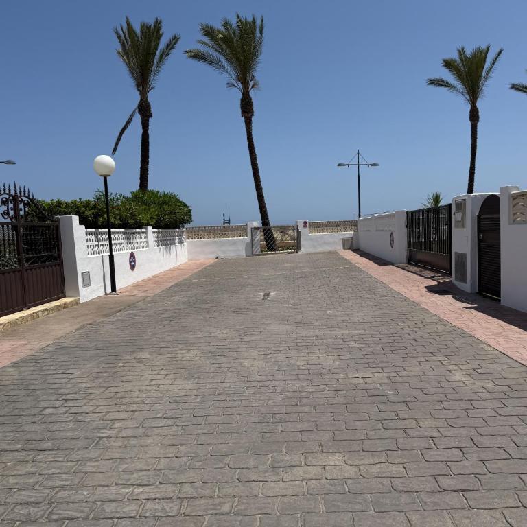 Adosado en Peñismar en 1a Linea - Chalet - 2