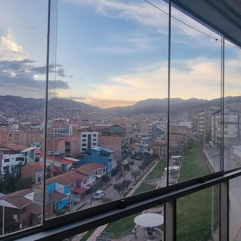 Beautiful and exclusive apartment with a nice view - Three-Bedroom Apartment with View - 8