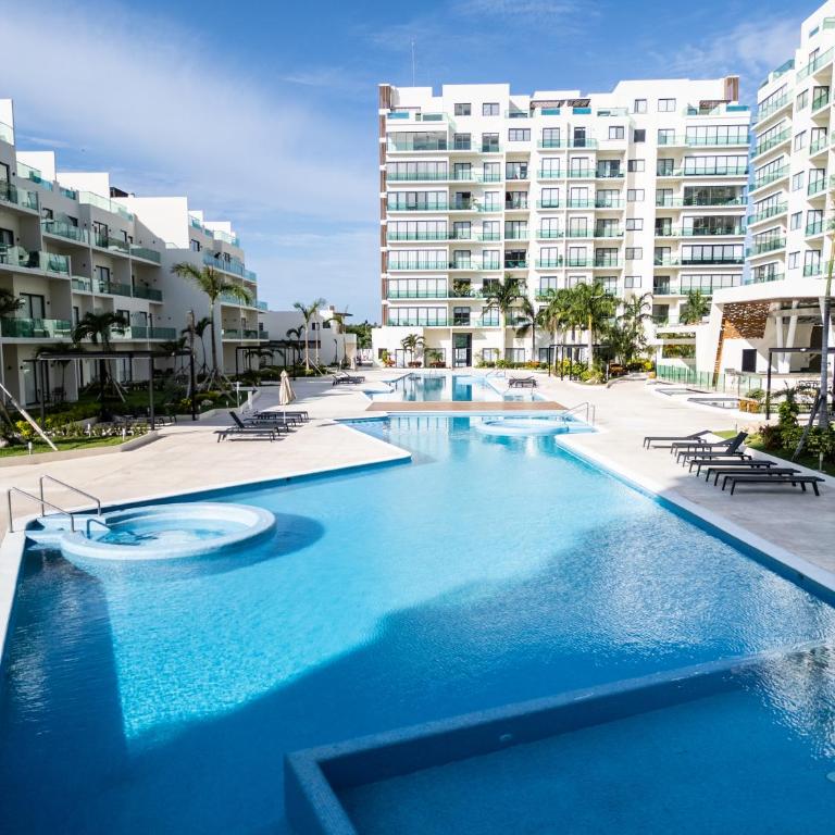 Casa Kaan Ha, PH de lujo con piscina privada - Three-Bedroom Premium Apartment - 57