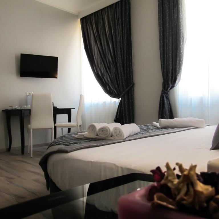 Roma Veneto Relais - Suite con Vasca Idromassaggio - 11