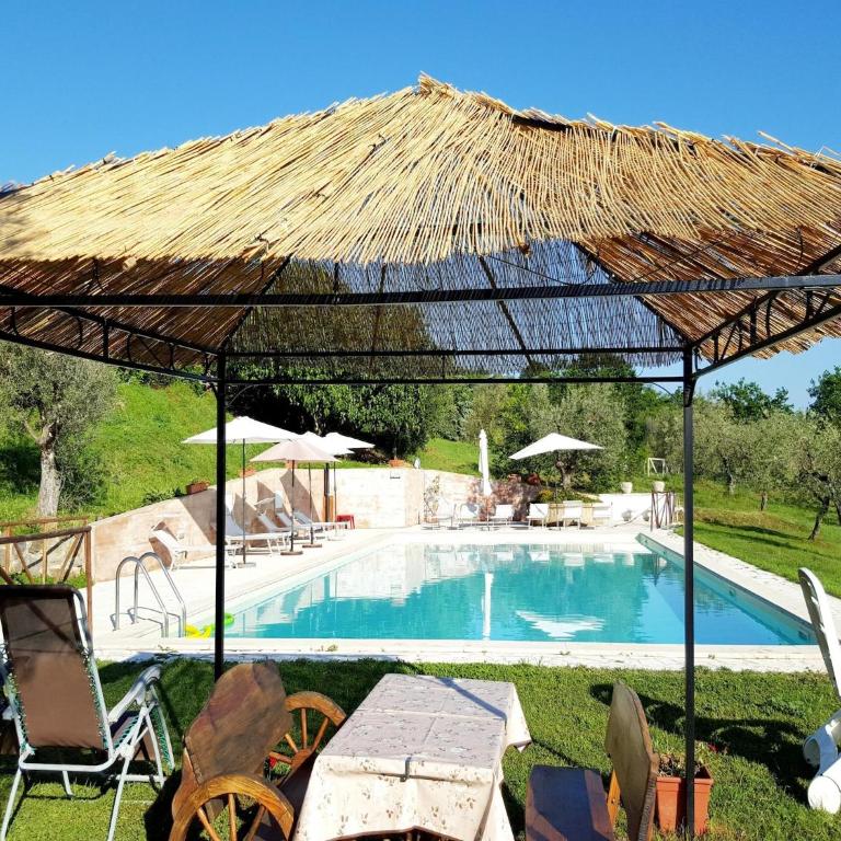 Rustic country house with a view of Lake Bolsena - Casa Vacanza con 6 Camere da Letto - 12