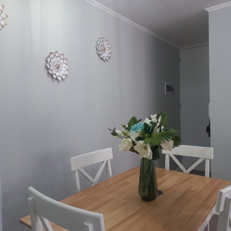 Departamento primer piso a 5 minutos del centro con estacionamiento - Two-Room Apartment - 23
