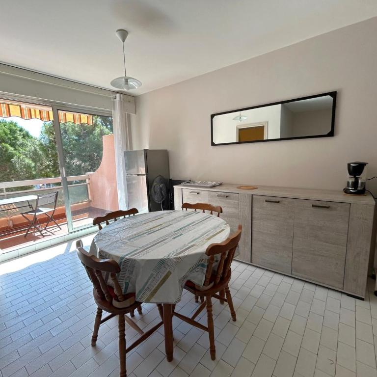 Appartement 4 pers proche plage avec parking - FR-1-837-38 - Appartamento - 2