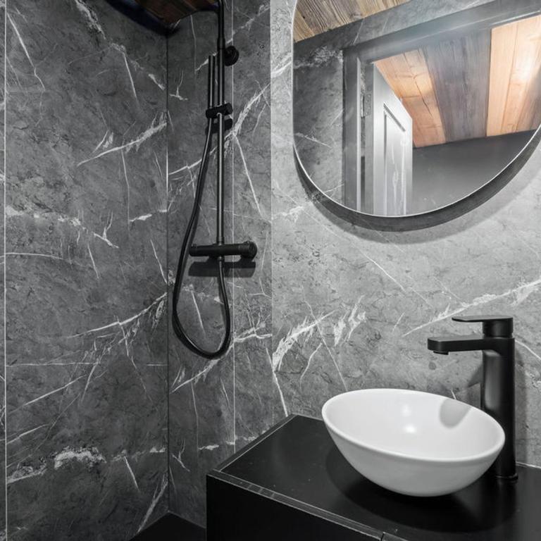 Duplex rénové au centre de Val Thorens avec wifi - FR-1-640-77 - Appartement - 8