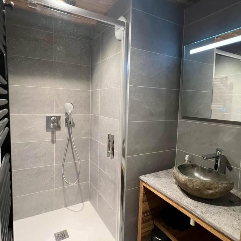Confort familial aux Gets, 3 chambres, 9 pers, Wi-Fi, parking - FR-1-671-297 - Appartement - 10