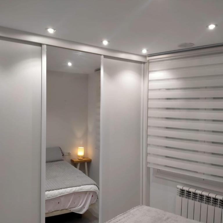 Excelente ubicacion - One-Bedroom Apartment - 5