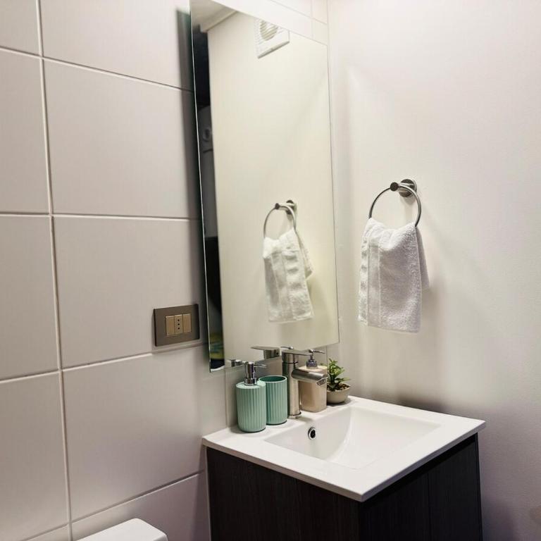 El mejor lugar - Gratis Estacionamiento - WiFi - One-Bedroom Apartment - 32