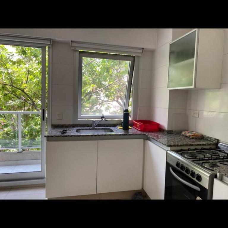 A beautiful apartment full of natural light - One-Bedroom Apartment - 11