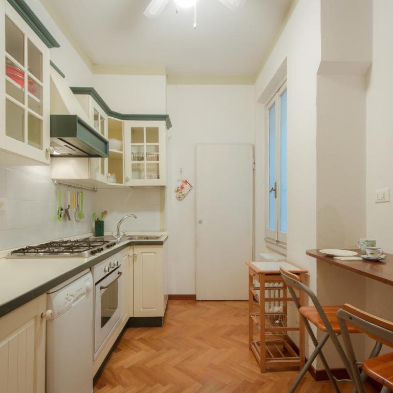 Charming Suite Ponte Vecchio - Appartamento con 2 Camere da Letto - 16