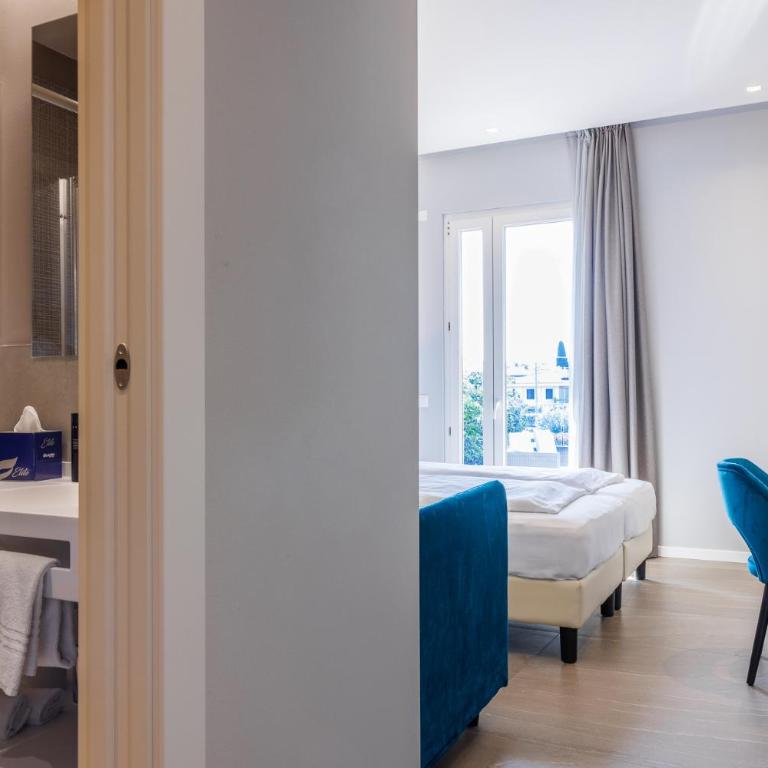 Hotel Paradiso - Superior Double or Twin Room with Pool View - 2