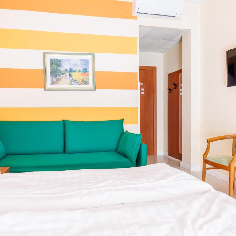 Hotel Paradiso - Double or Twin Room with Balcony - 2