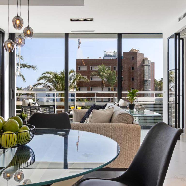 Black and White Beach - Boutique Apartment with Sea Views - Apartamento de 2 dormitorios con vistas al mar - 3