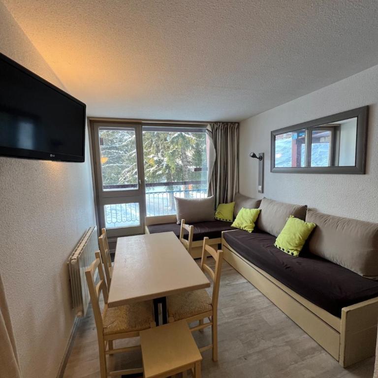 studio arcs 1800 départ et retour skis aux pieds - Two-Bedroom Apartment - 6