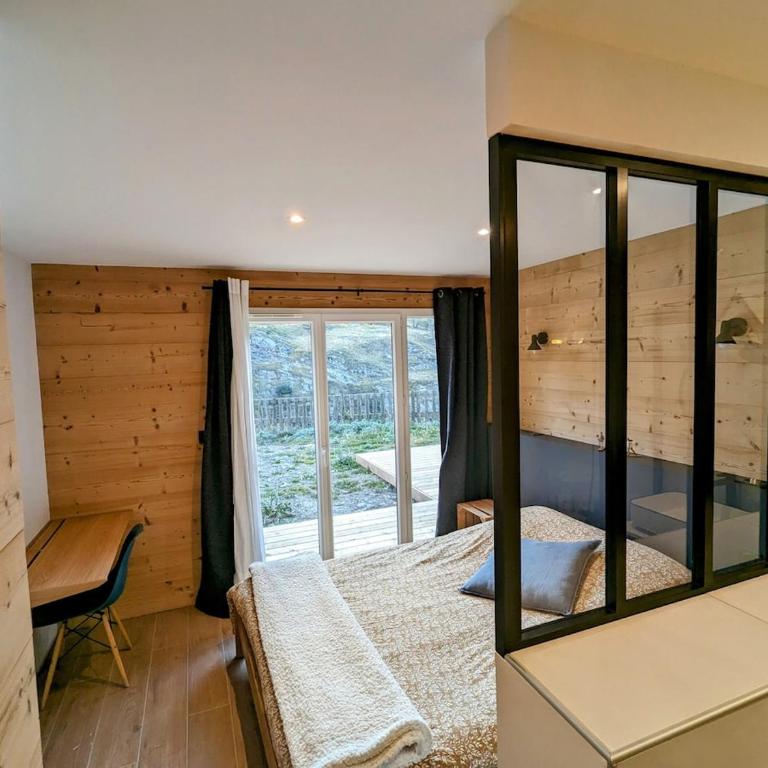 Chazelet - Avec terrasse et jardin - Appartement - 18