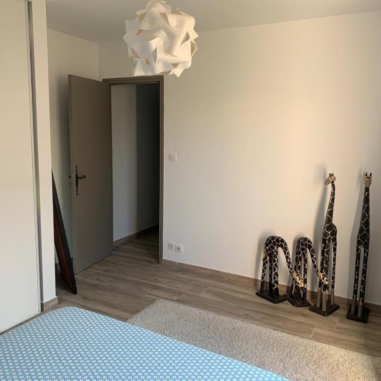 Villa avec piscine à 15min des plages - Villa - 21