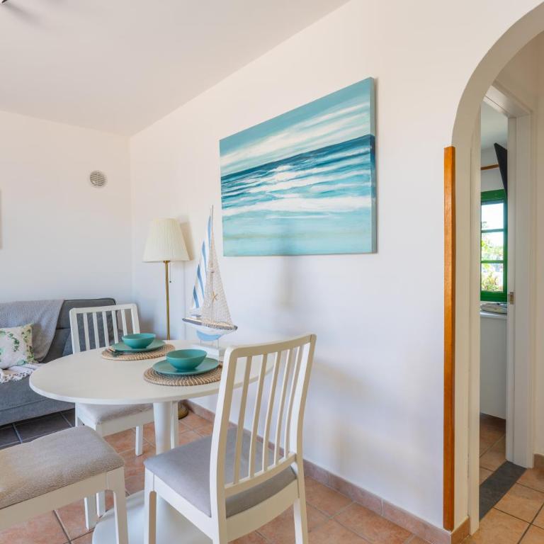 Casa Marina - One-Bedroom Apartment - 9