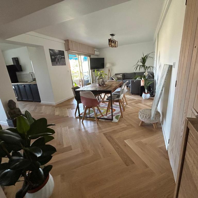 Appartement 60m2 à 500m des plages - One-Bedroom Apartment - 3