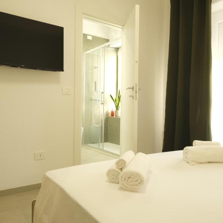 Marephis Rooms - Alghero - Camera Matrimoniale Deluxe con Doccia - 5