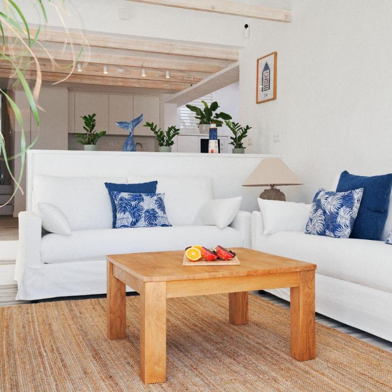 Bright oceanfront bungalow, views, garden, coastal - Bungalow - Frente al agua - 19