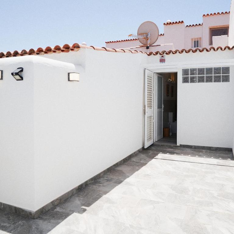 Bright oceanfront bungalow, views, garden, coastal - Bungalow - Frente al agua - 24