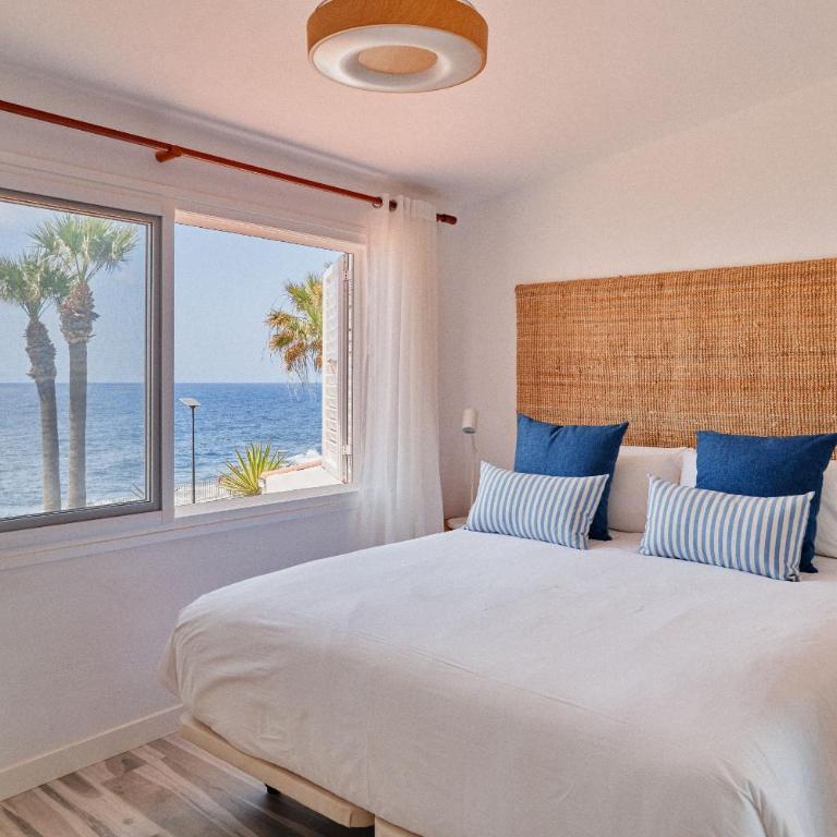 Bright oceanfront bungalow, views, garden, coastal - Bungalow - Frente al agua - 28
