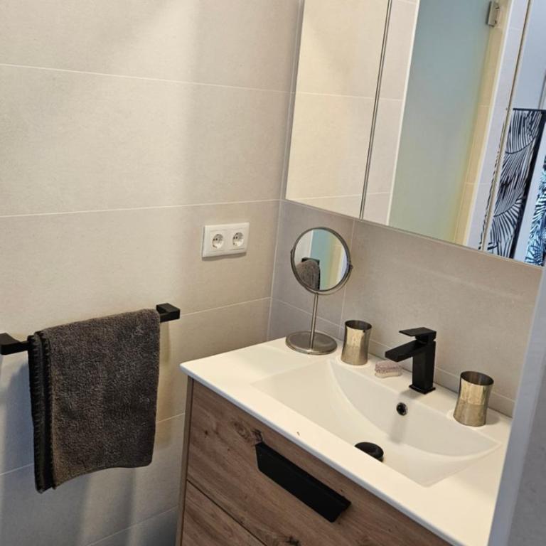 Maison Collina - Évasion entre Mer et Montagne by lg home location - Casa con 1 dormitorio - 24
