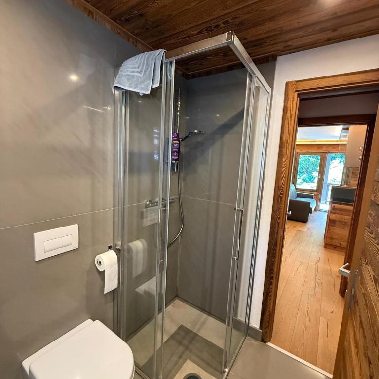 Trilocale Vigo - Serafini - Appartamento con 2 Camere da Letto - 11