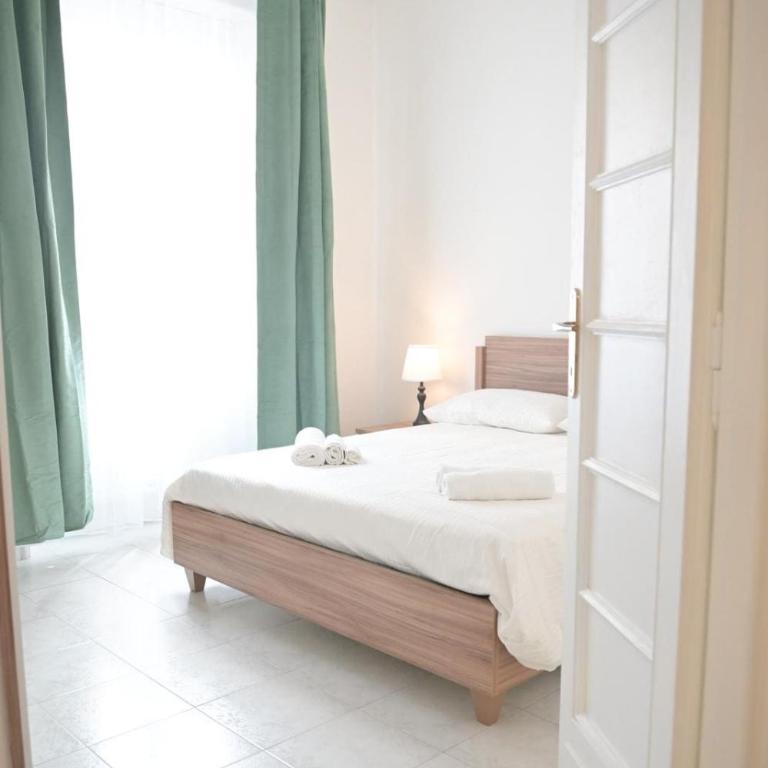 Tasso 39 - Appartamento con 2 Camere da Letto - 2