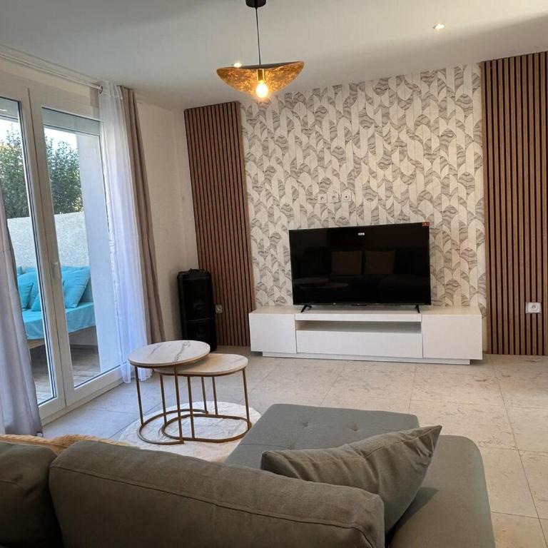 Villa d'Aqui, cosy, piscine, jacuzzi - Villa avec Piscine Privée - 5