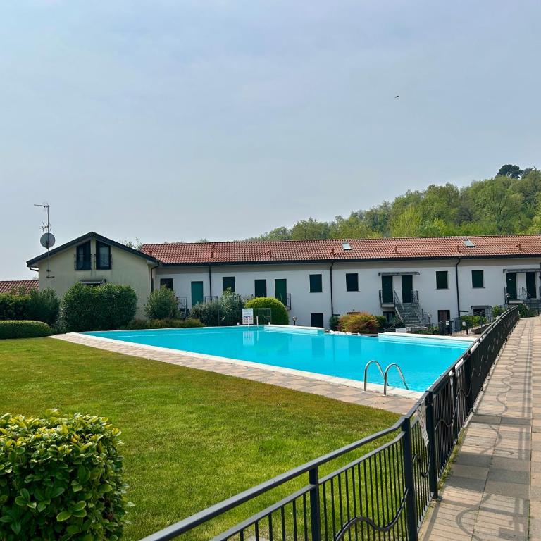Le Terrazze del Garda - Immobili e Soluzioni Rent - Appartamento con 1 Camera da Letto e Terrazza - 1