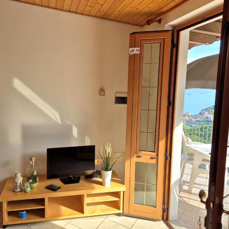 Residence Casa Silvana - Appartamento con Vista Lago - 10