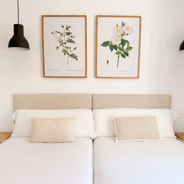 Santa Ana Plaza by Clabao - Two-Bedroom Apartment with View - 22