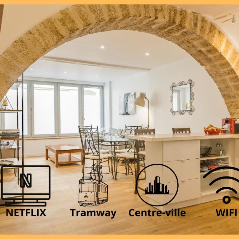 ALMA F2 hypercentre 1min cathédrale saint Pierre 3 min Tram Charme ancien & confort moderne Netflix - One-Bedroom Apartment - 1
