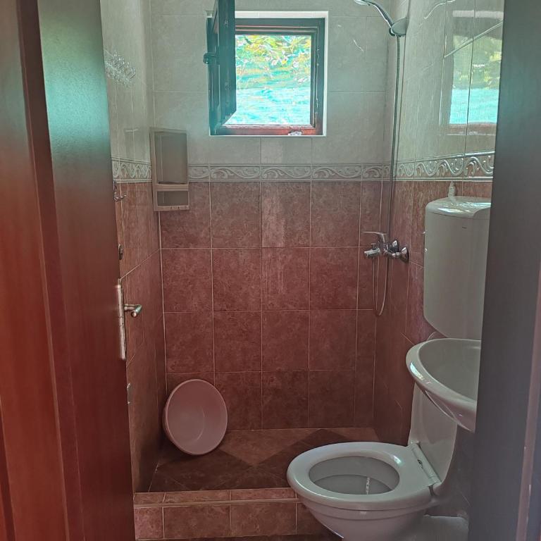 Apartman Čolović - Three-Bedroom Apartment - 16