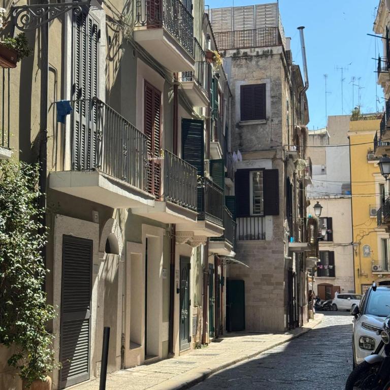 Bari LandLord 31- Old Town Apartment - Monolocale Matrimoniale Deluxe - 8