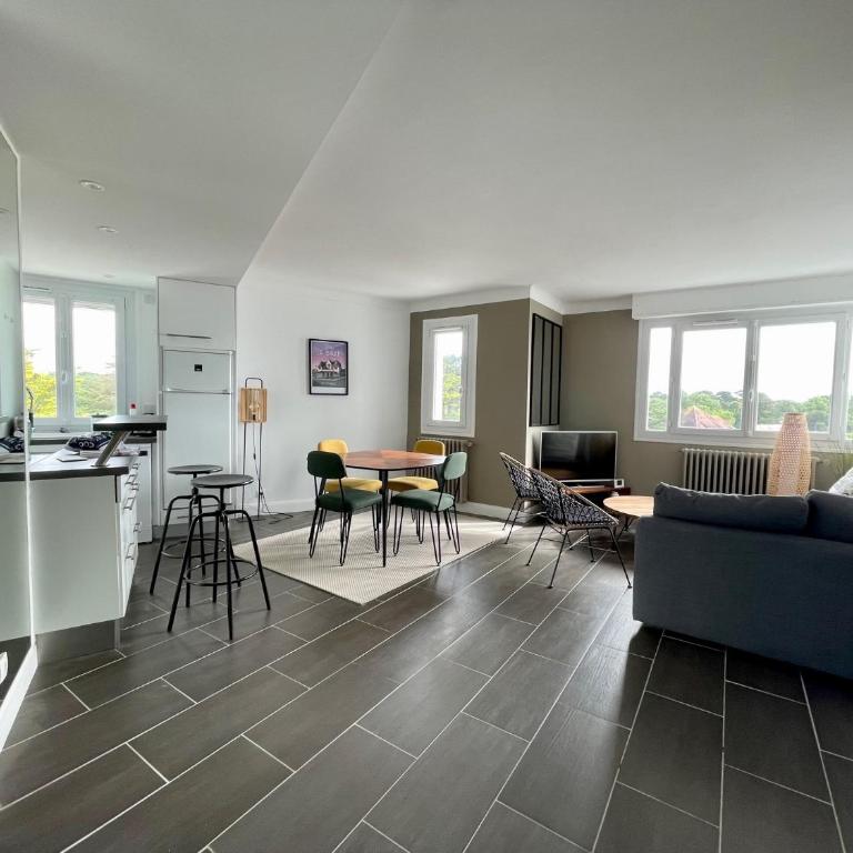 Vue mer, Heol, 5ème étage - Appartement 1 Chambre - 2