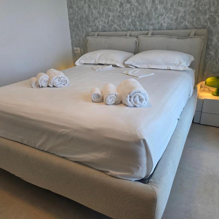 M4REE Seaside Suites & Relax - Suite Deluxe con Vista Mare - 3