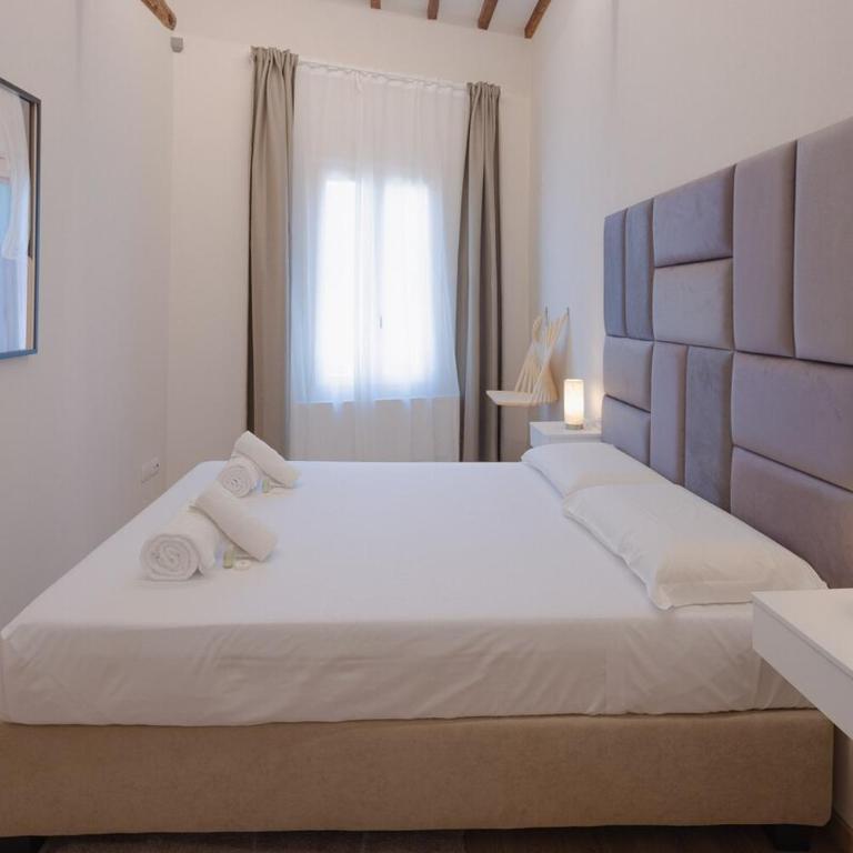 Central Market 3-bedroom Design Apartment - Appartamento con 3 Camere da Letto - 19
