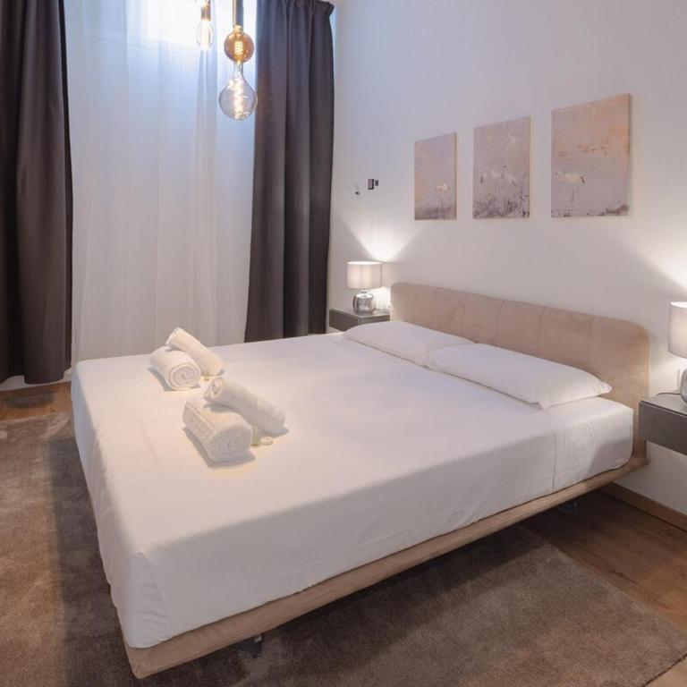 Central Market 3-bedroom Design Apartment - Appartamento con 3 Camere da Letto - 42