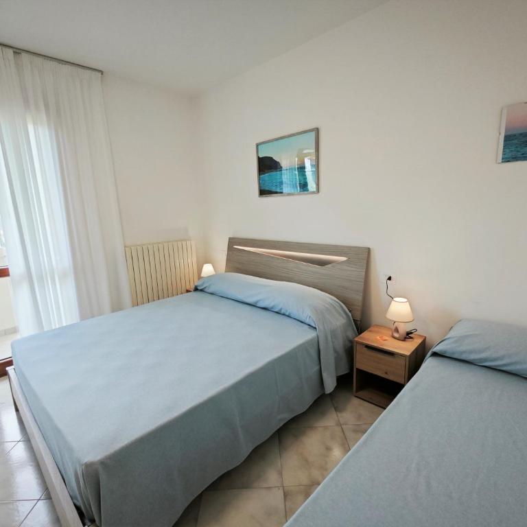 L20/A La Camera nel verde - Camera Tripla con Bagno in Comune - 6
