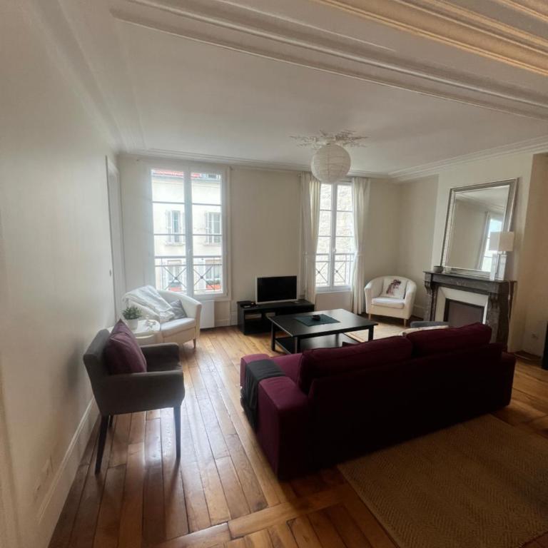 rue Cambacérès 75008 - One-Bedroom Apartment - 5