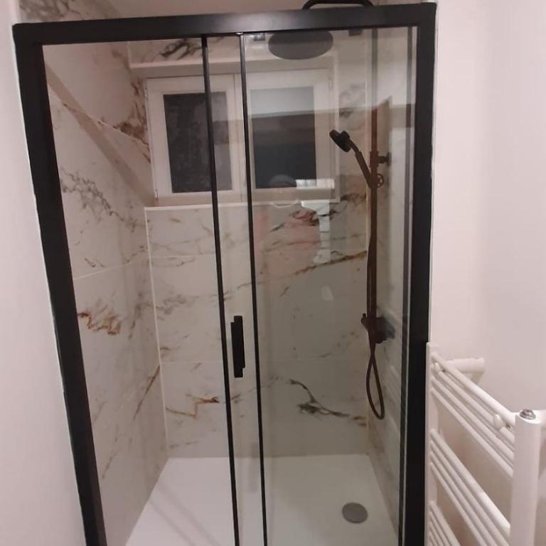 Rom'antique la Jalouzzie SPA - Appartement 1 Chambre - 6