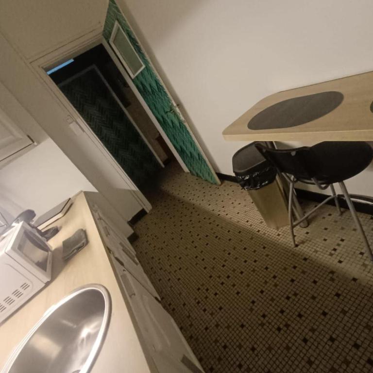 Rom'antique la Jalouzzie SPA - Appartement 1 Chambre - 14