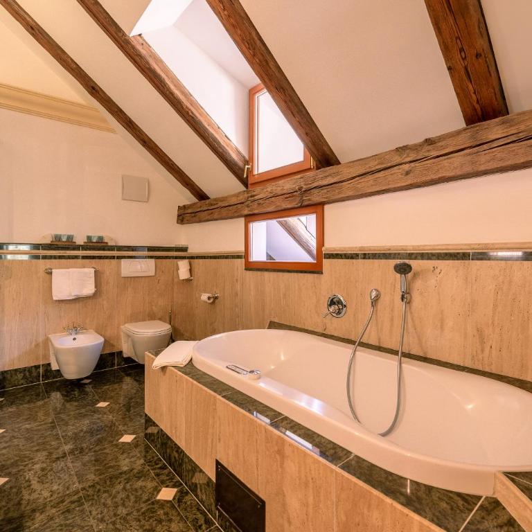 Schlosshotel Aehrental - Junior Suite - 2
