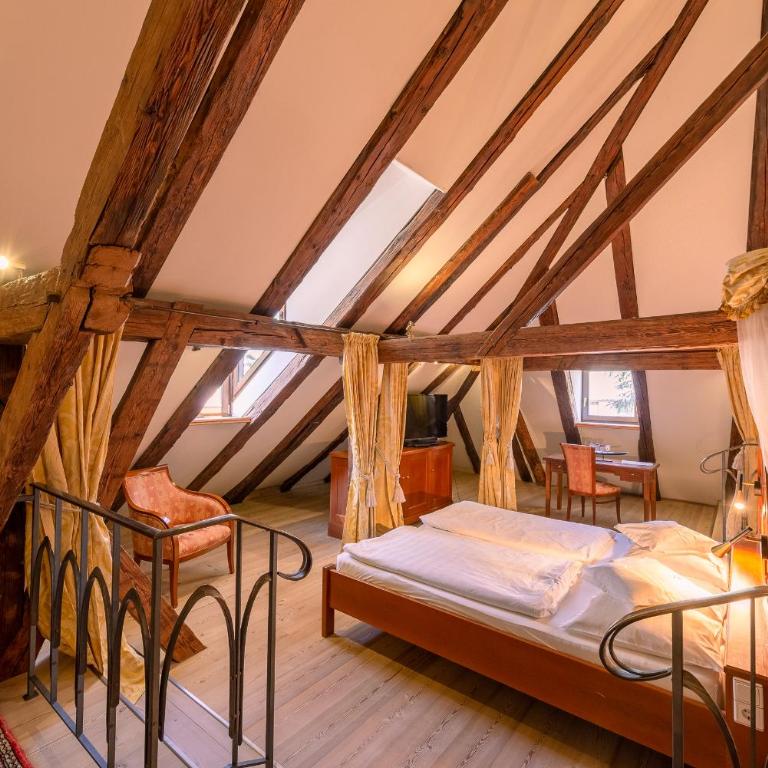 Schlosshotel Aehrental - Junior Suite - 6