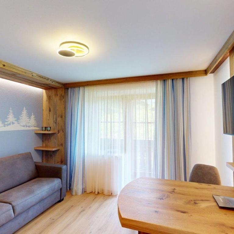 Hotel - Restaurant - Sonnblick - Familienzimmer mit Bergblick - 3