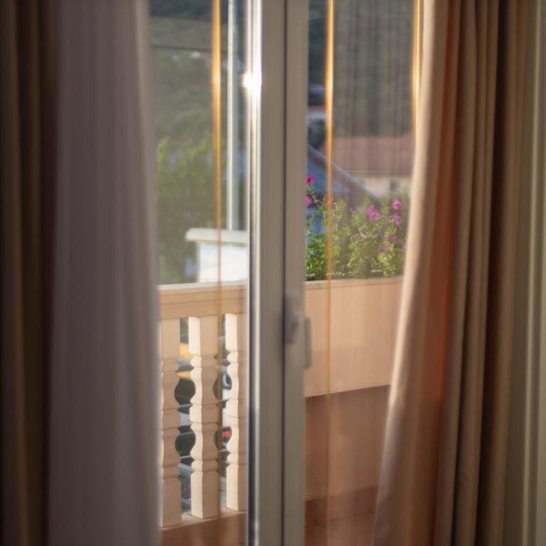 Apartment Popadic with pool Boka bay - Apartman sa 2 Spavaće Sobe - 14