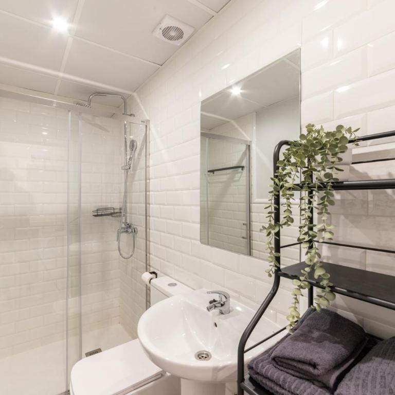 Apartamento bonito en el Centro de Madrid - One-Bedroom Apartment - 7