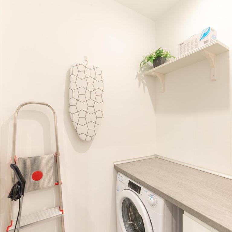 Apartamento bonito en el Centro de Madrid - One-Bedroom Apartment - 23
