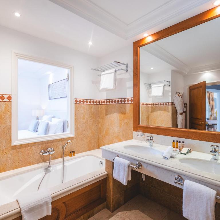 Hotel Le Domaine de L Astragale Saint Tropez - Suite Ambre avec Terrasse - 7